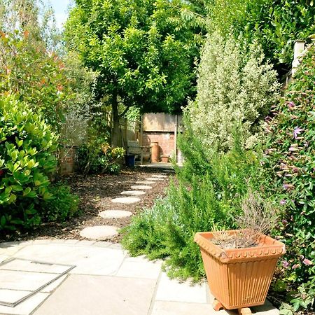 Little Lane Villa Alverstoke Екстериор снимка