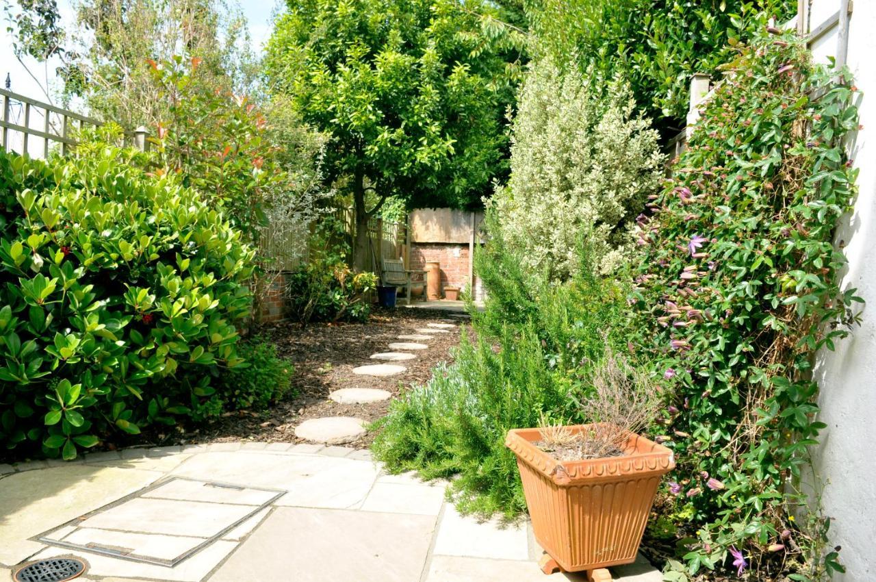 Little Lane Villa Alverstoke Екстериор снимка